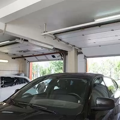 Промышленные ворота цвет коричневый